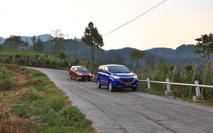 13082015-Car-Avanza_Semarang_03