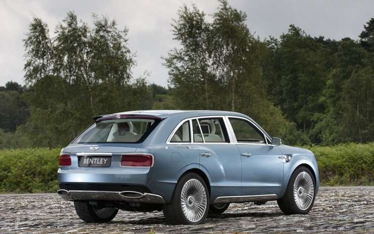 29082015-Car-Bentley_Bentayga_02