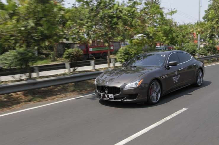 08102015-Car-Maserati_Bali_02