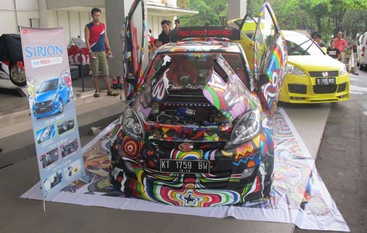30112015-Car-Daihatsu-Sirion_02