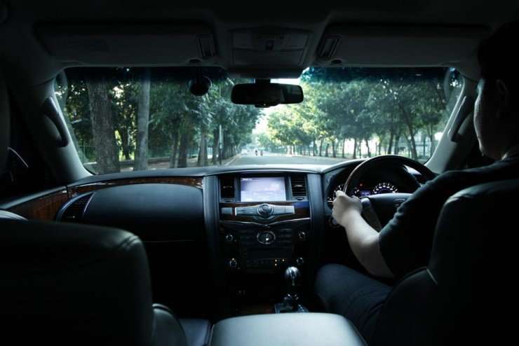 12012016-Car-Infiniti-QX80_04