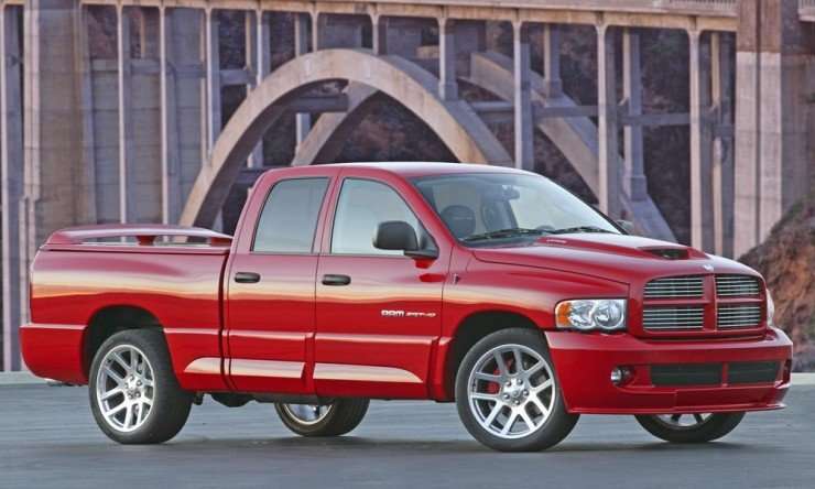 22012016-Car-Dodge-RAM-SRT-2009