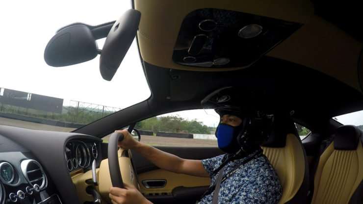 29042016-Car-Bentley-Continental-GTV8S_03