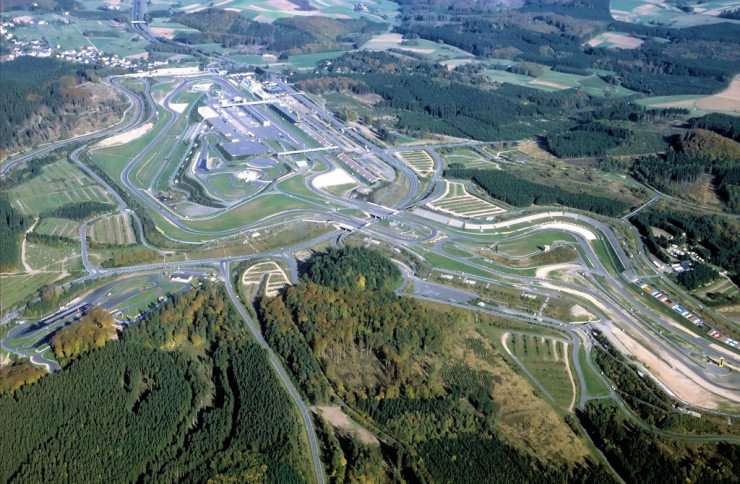 luftaufnahme-nuerburgring-eifel-mitte-90iger-18751