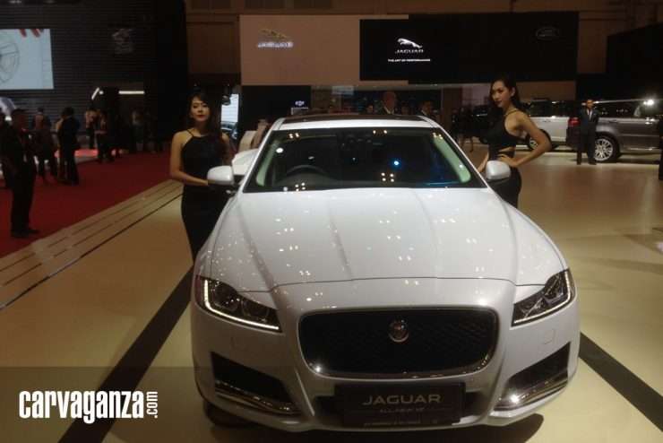 11082016-Car-Jaguar-XF