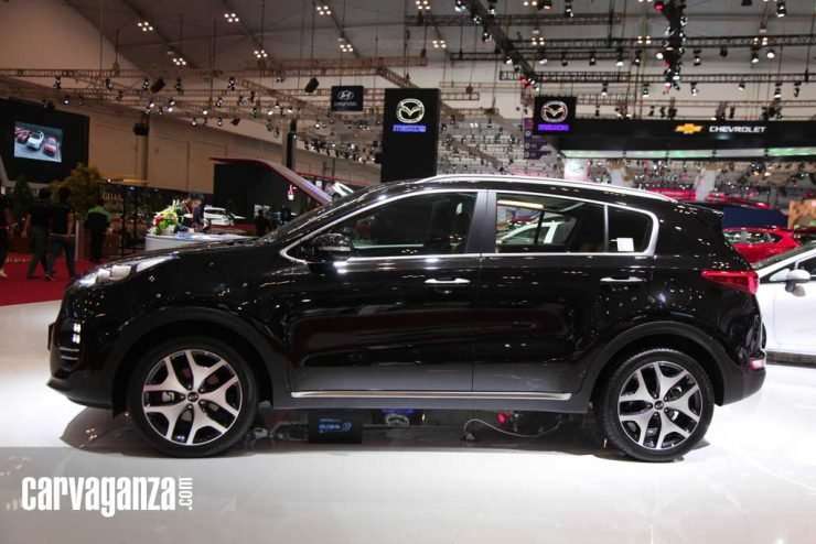 18082016-Car-Kia-Sportage_05