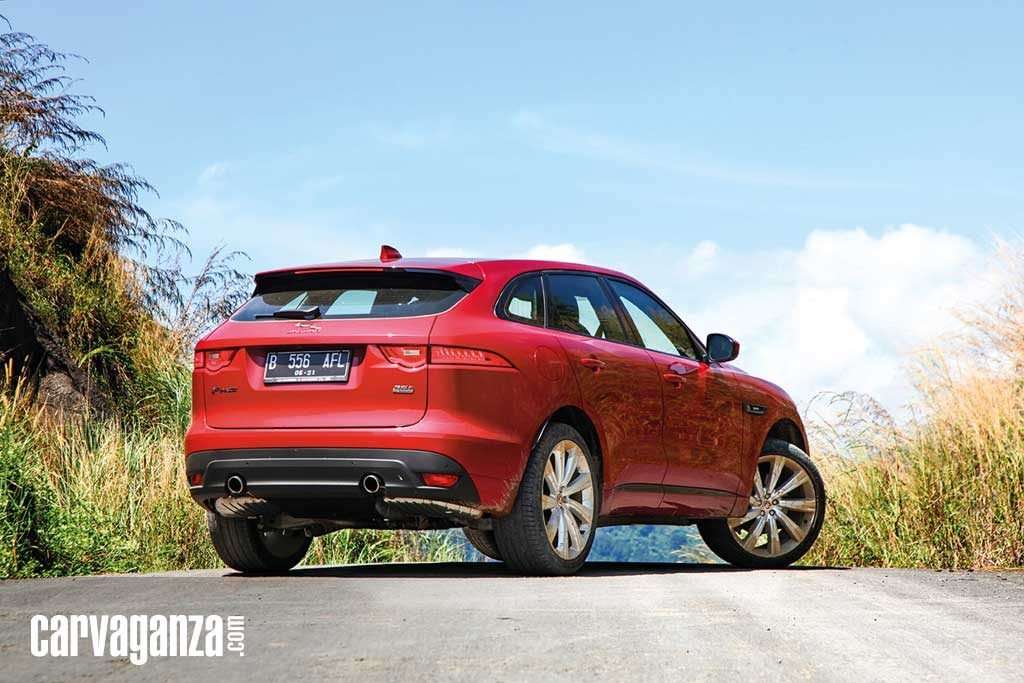 23082016-Car-Jaguar-FPace_04