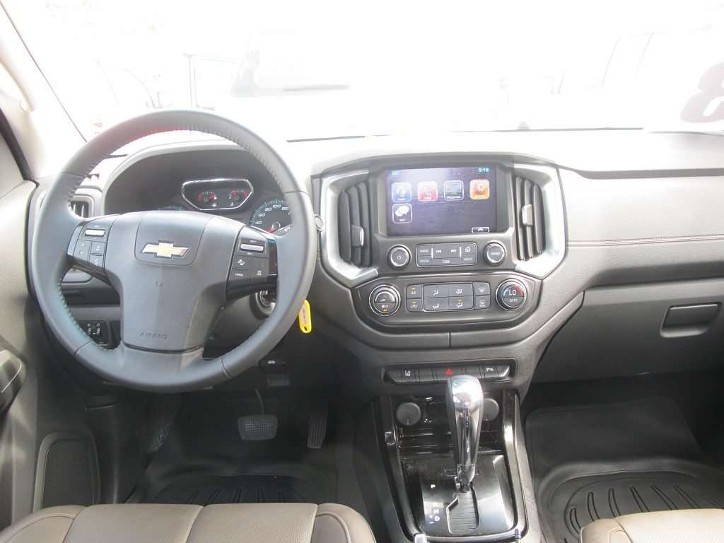 first-impression-chevrolet-colorado-2017-5
