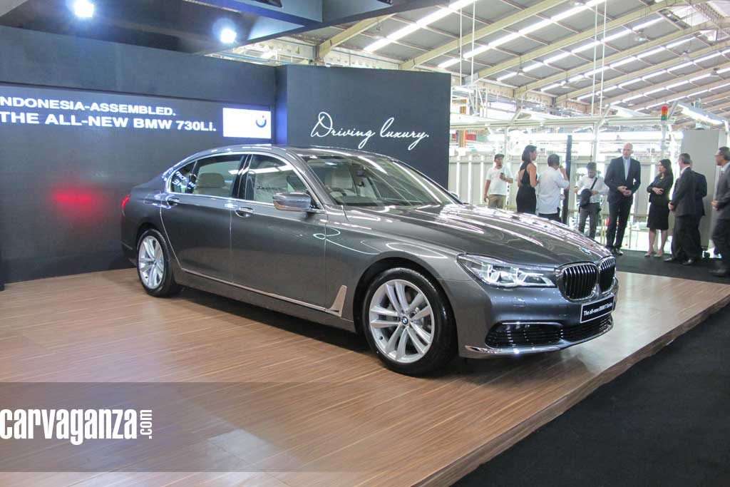01122016-car-bmw-7-series_03