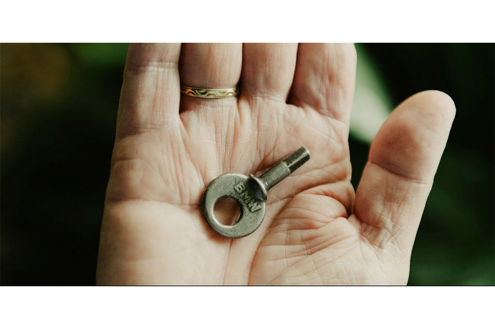 Kisah Penyelamatan Menembus Tembok Berlin, Bersembunyi Di Dalam BMW Isetta ( Bagian 3)