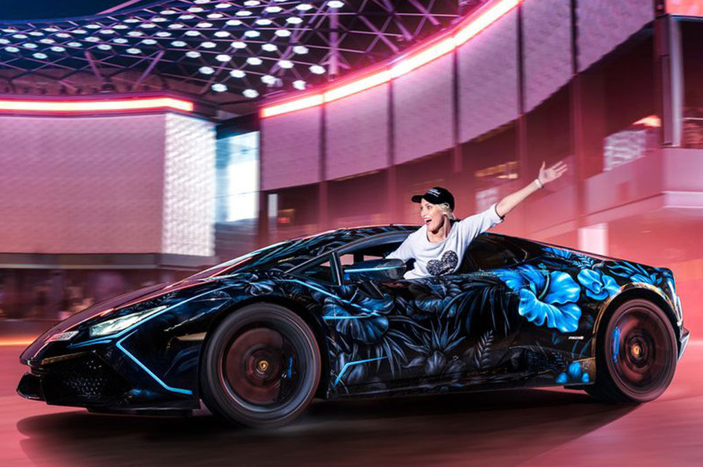 Mengenal Supercar Blondie, Si Cantik Fenomenal di Media Sosial