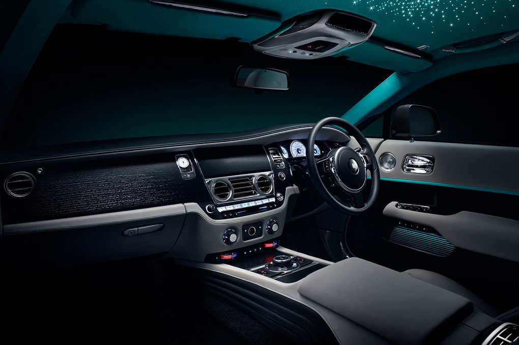 Mengapa Rolls-Royce Senang Menggunakan Nama Hantu Untuk Mobil-Mobilnya?