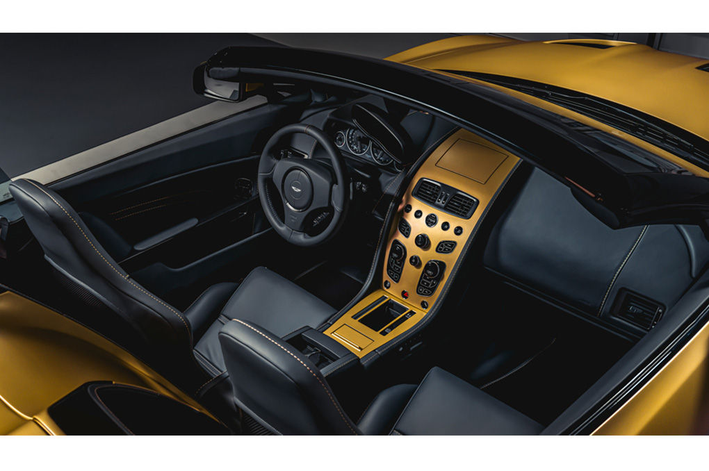 Rayakan Ulang Tahun Ke-100, Zagato Buat Dua Aston Martin Vantage V12 Edisi Spesial