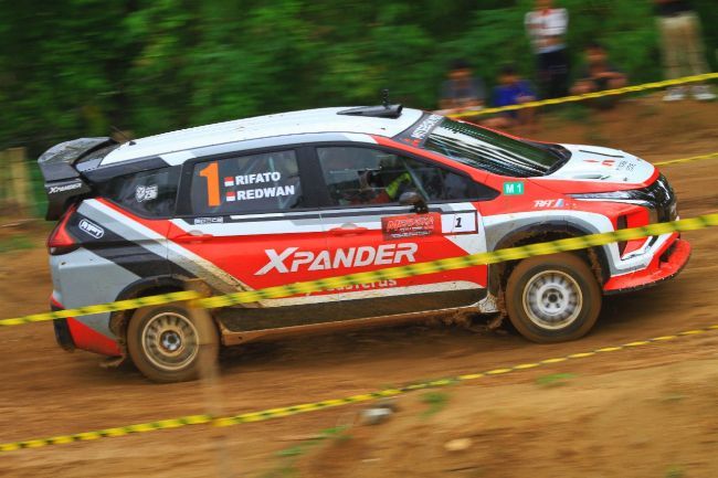 Mitsubishi Xpander Rally Team