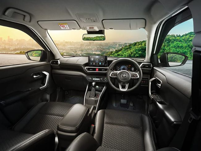 interior Toyota Raize GR Sport