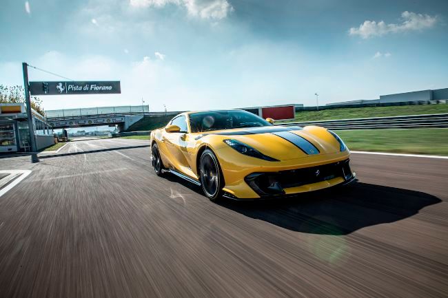 Ferrari 812 Competizione