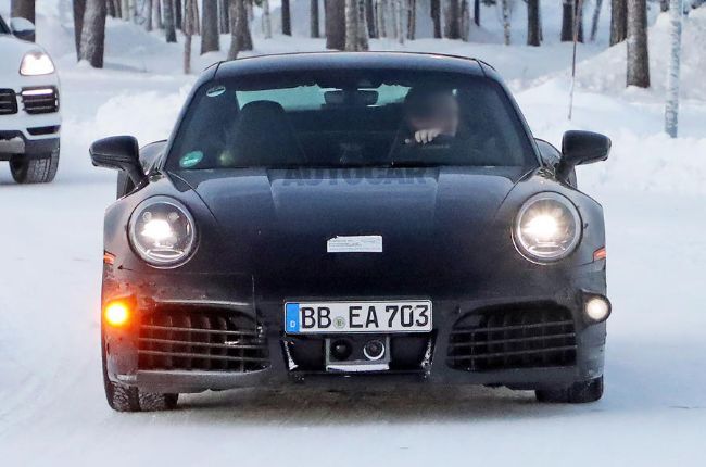 Porsche 911 Turbo facelift 2022