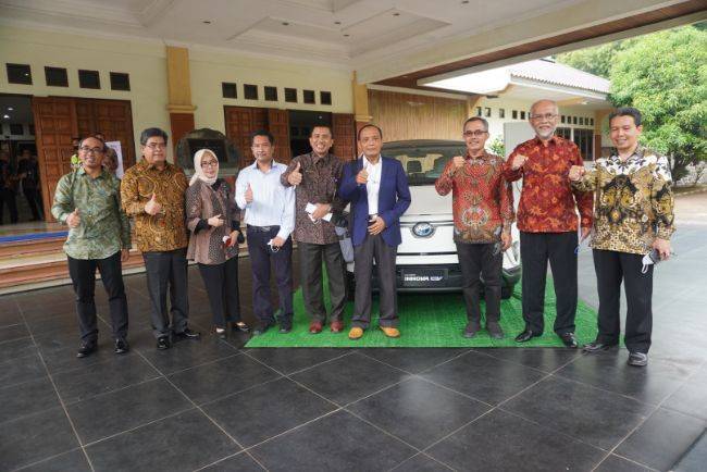 Seminar Nasional Toyota Indonesia - UNDIP Semarang
