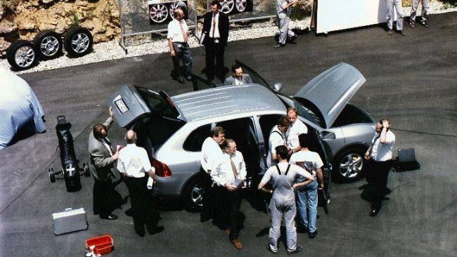 Sejarah Porsche Cayenne