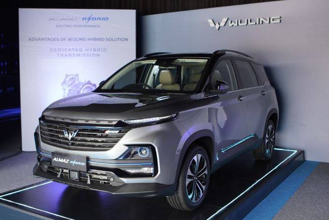 Nilai Unggul Wuling Almaz Hybrid Yang Mengaspal Di Indonesia