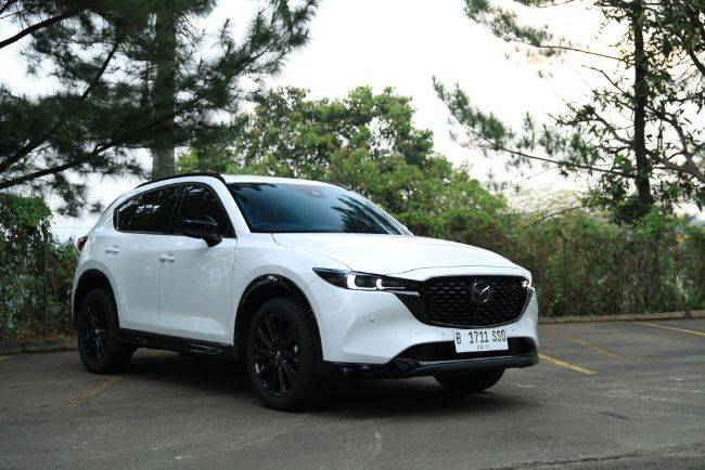 Mazda CX 5 Kuro Edition SUV Yang Sulit Untuk Diabaikan