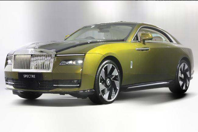 Mobil Listrik Ultramewah Ini 8 Keunggulan Rolls Royce Spectre