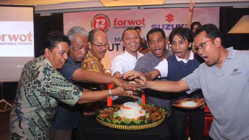 FORWOT Makin Eksis di Usia 12 Tahun FORWOT Makin Eksis di Usia 12 Tahun