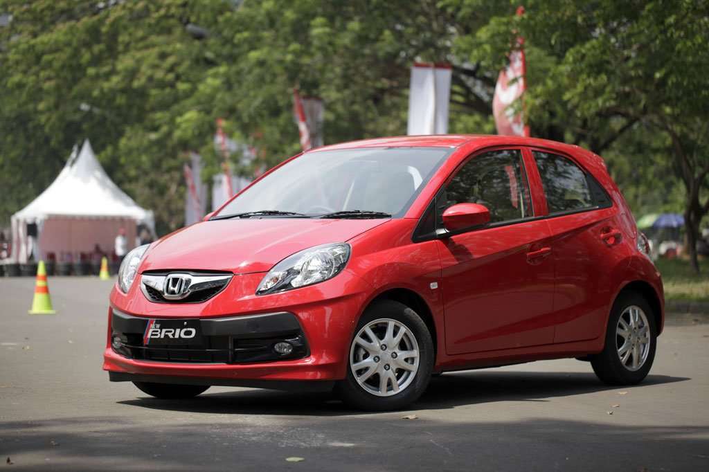 Laris di Segmennya, HR-V dan Brio Dongkrak Penjualan Honda Laris di Segmennya, HR-V dan Brio Dongkrak Penjualan Honda