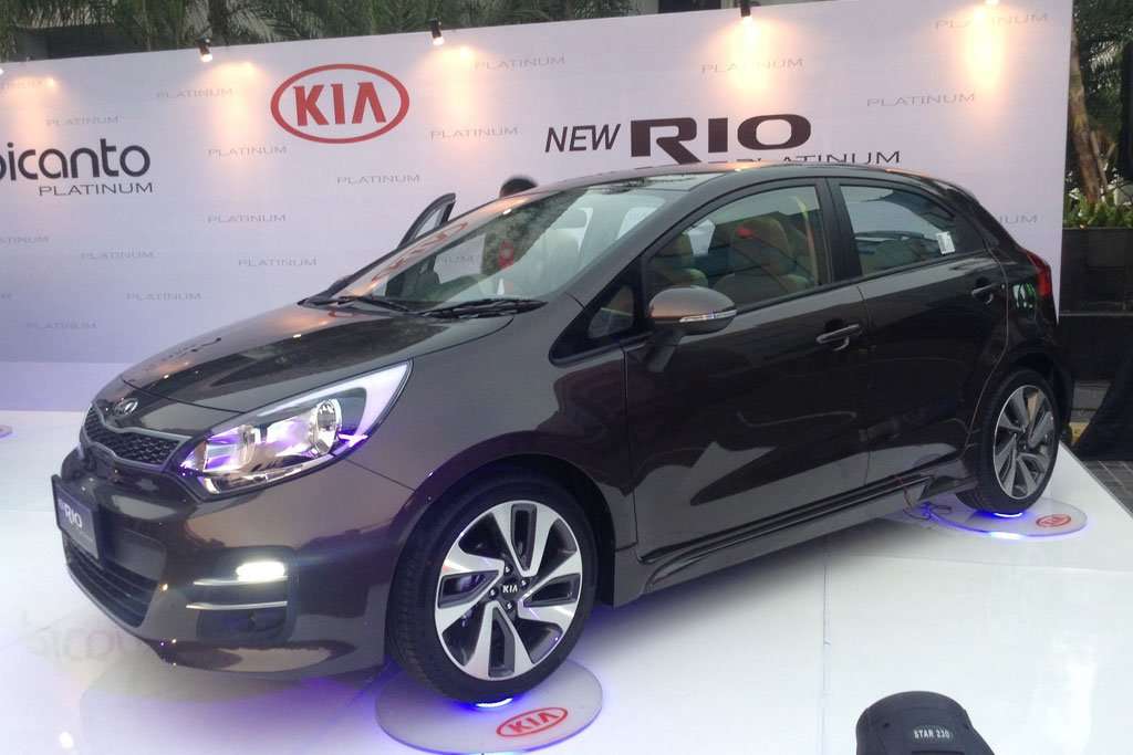 Ini Harga New Kia Picanto dan Rio Platinum Ini Harga New Kia Picanto dan Rio Platinum