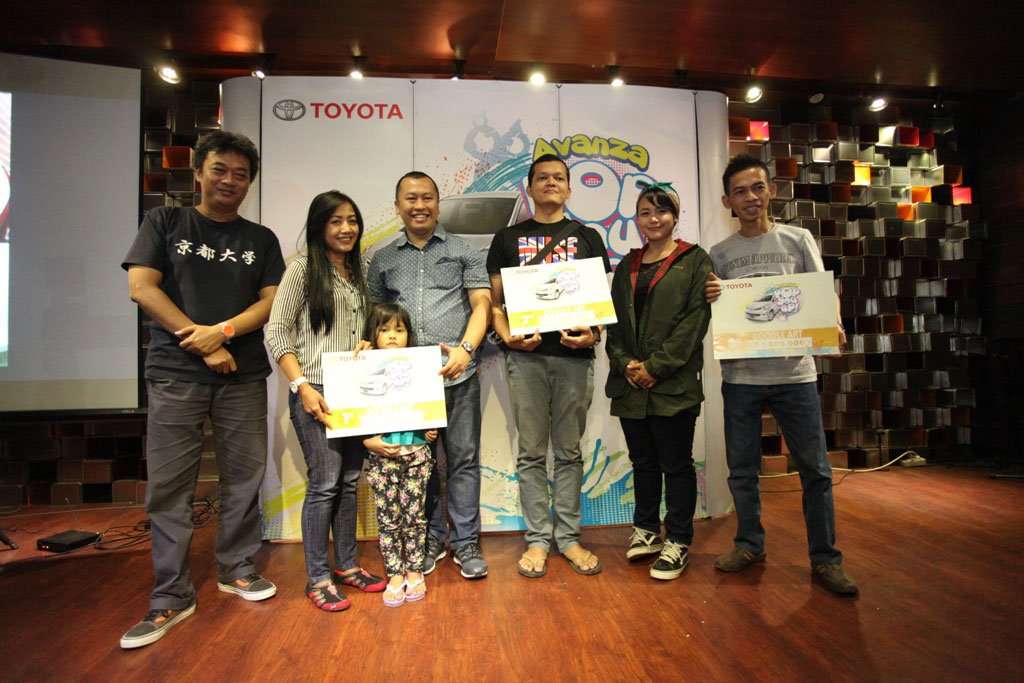 Avanza Pop You Up Meriahkan Bandung Avanza Pop You Up Meriahkan Bandung