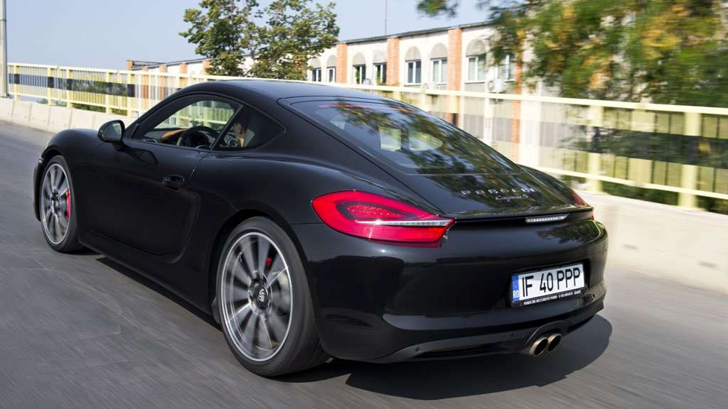 Porsche Siapkan Mesin 2.0L Baru untuk Boxster dan Cayman Facelift Porsche Siapkan Mesin 2.0L Baru untuk Boxster dan Cayman Facelift