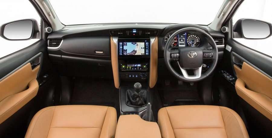 12 Foto Resmi Interior Toyota Fortuner 2016 12 Foto Resmi Interior Toyota Fortuner 2016