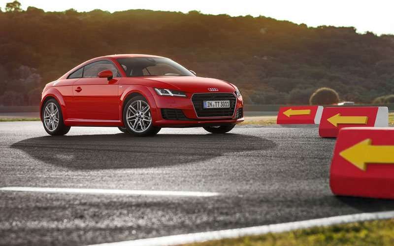 All-New Audi TT dan Q7 Segera Meluncur di Indonesia All-New Audi TT dan Q7 Segera Meluncur di Indonesia