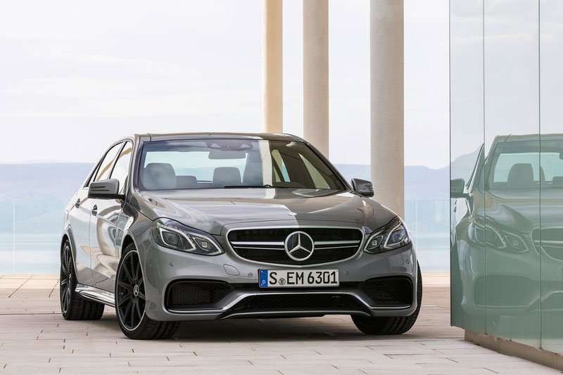Mercedes E63 AMG Baru Punya Tenaga 600 HP Mercedes E63 AMG Baru Punya Tenaga 600 HP
