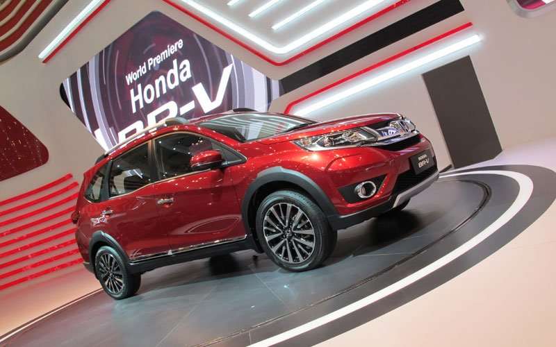 Ini Dia Spesifikasi Lengkap Honda BR-V Ini Dia Spesifikasi Lengkap Honda BR-V