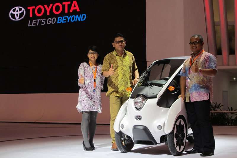 Toyota Mirai dan i-Road, Implementasi Beyond Drive ala Toyota Toyota Mirai dan i-Road, Implementasi Beyond Drive ala Toyota
