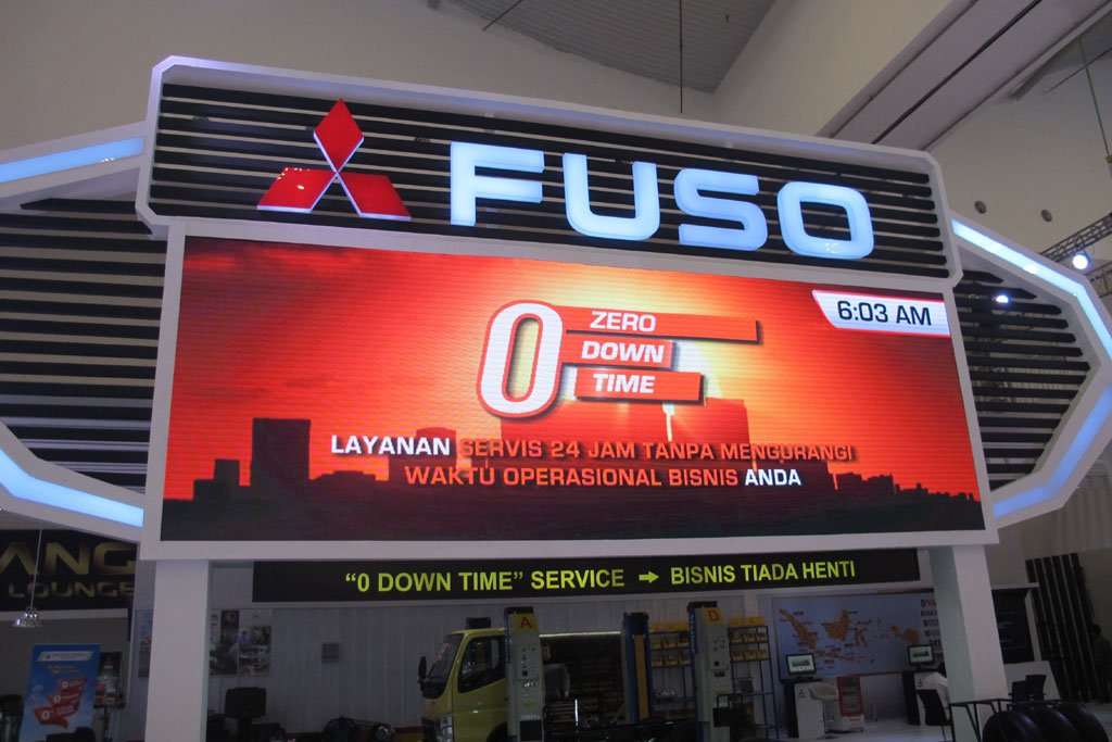 GIIAS 2015: Layanan Service 24 Jam Truk Mitsubishi GIIAS 2015: Layanan Service 24 Jam Truk Mitsubishi