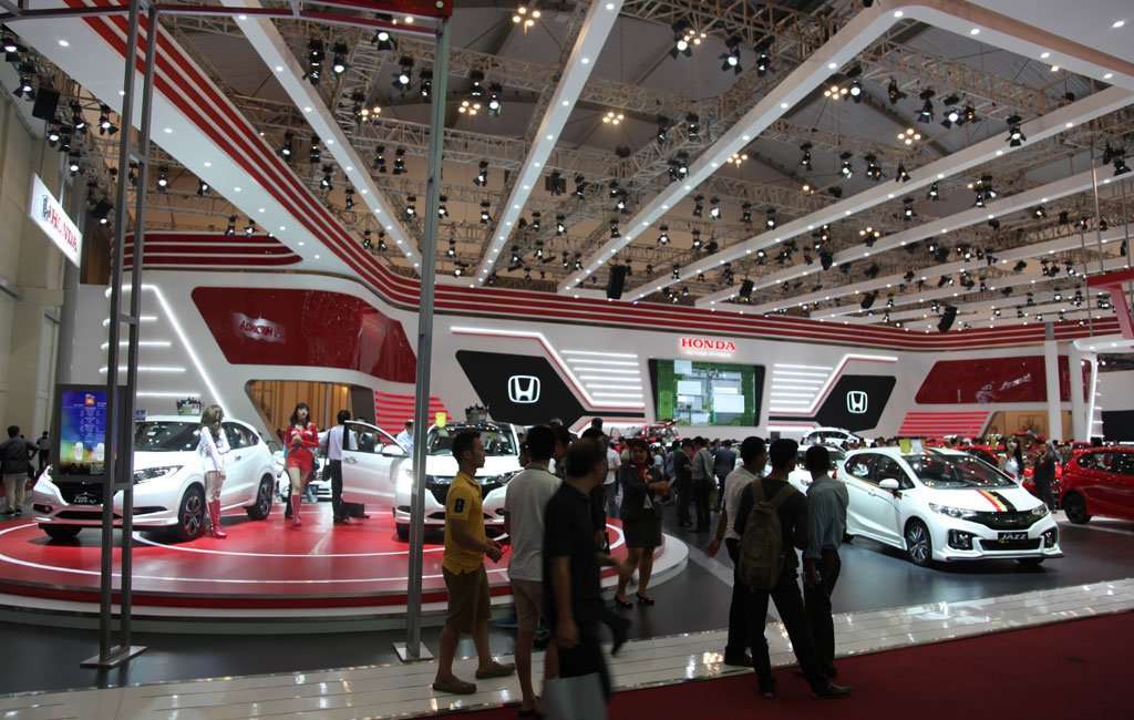GIIAS 2015: NOAH Siap Getarkan Booth Honda GIIAS 2015: NOAH Siap Getarkan Booth Honda