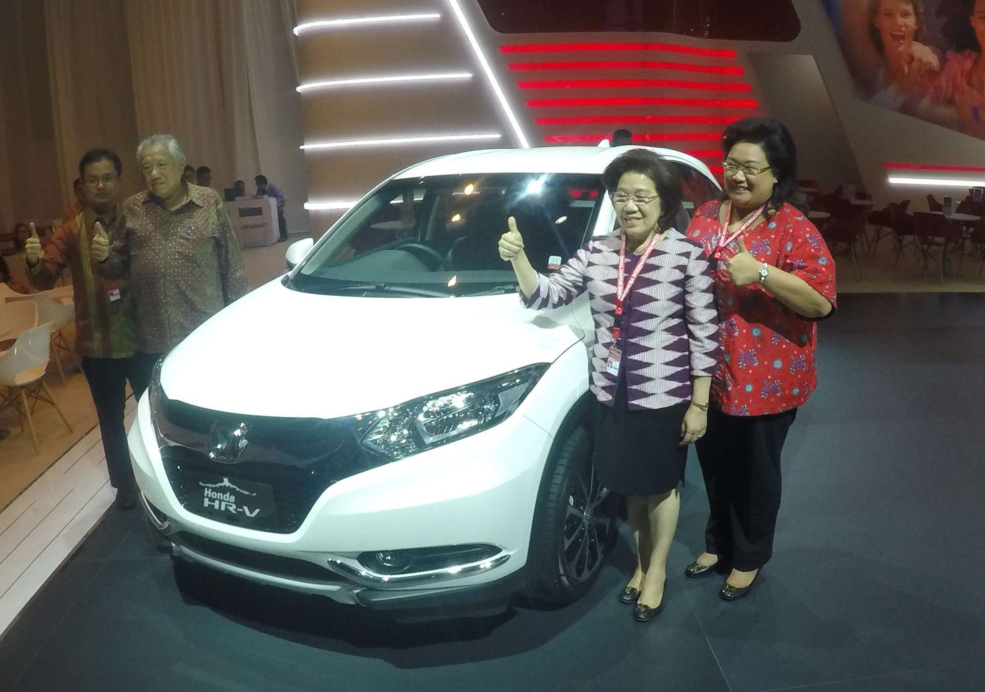 Honda Jakarta Center Luncurkan 14 model di IIMS 2015 Honda Jakarta Center Luncurkan 14 model di IIMS 2015