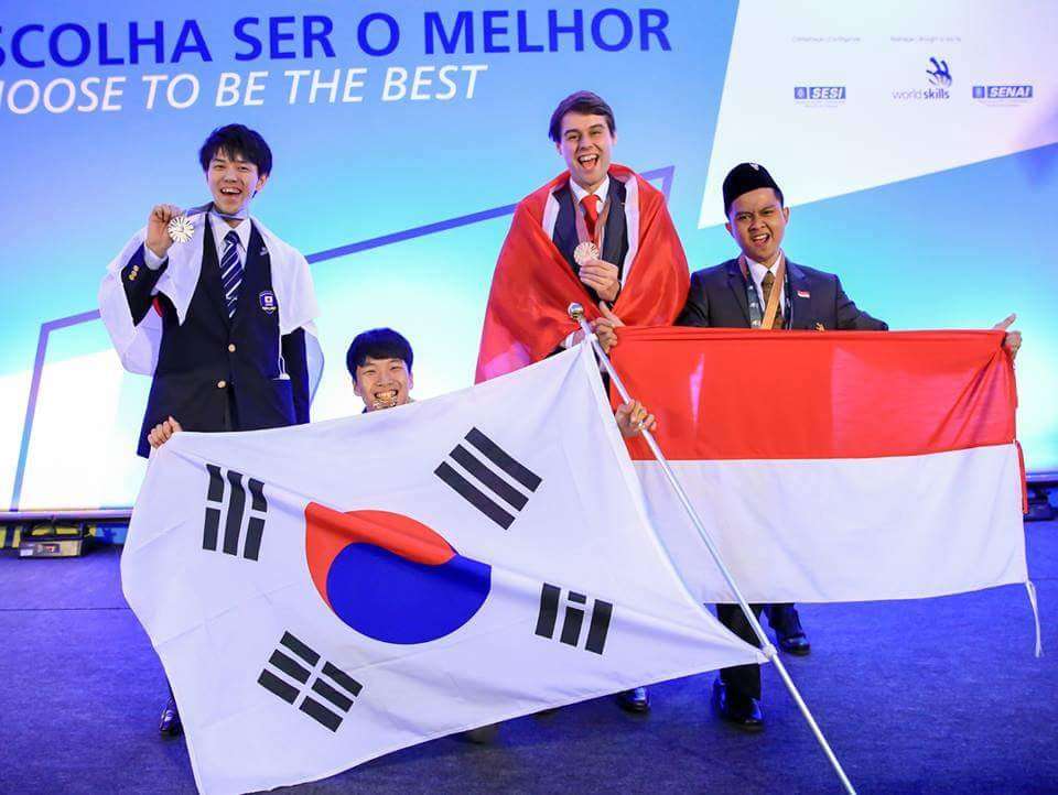 Mekanik Toyota Indonesia, Raih Medali Kompetisi WorldSkills Mekanik Toyota Indonesia, Raih Medali Kompetisi WorldSkills