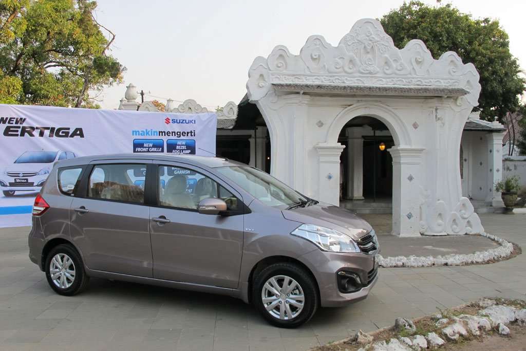 Ini 8 Perubahan di Mesin Suzuki New Ertiga Ini 8 Perubahan di Mesin Suzuki New Ertiga