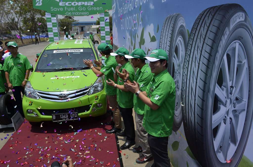 Tes Bridgestone Ecopia Lintasi Sumatera, Lebih Hemat 15% Tes Bridgestone Ecopia Lintasi Sumatera, Lebih Hemat 15%