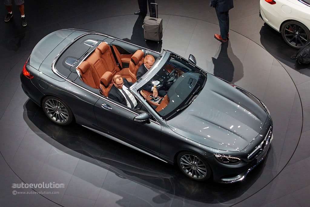 Duo Mercedes-Benz S-Class Cabriolet Duo Mercedes-Benz S-Class Cabriolet