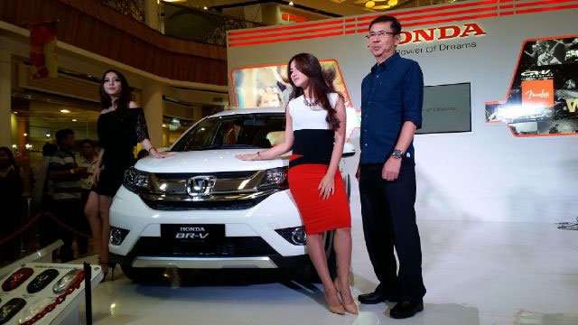 Giliran Semarang Disambangi Honda BR-V Giliran Semarang Disambangi Honda BR-V