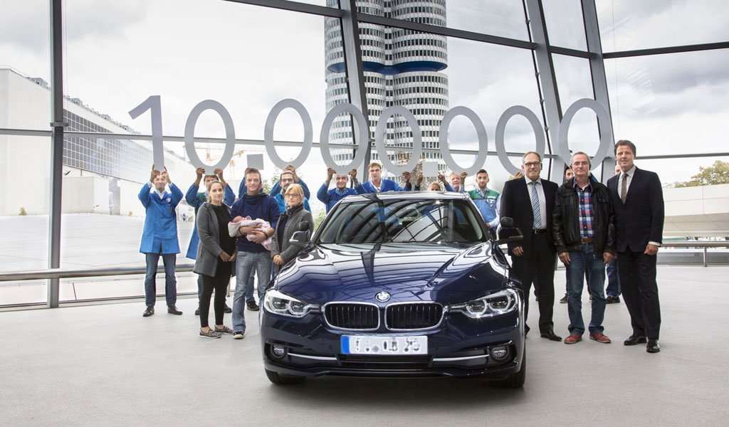 Ini Dia Pembeli BMW Seri 3 ke-10 Juta Ini Dia Pembeli BMW Seri 3 ke-10 Juta
