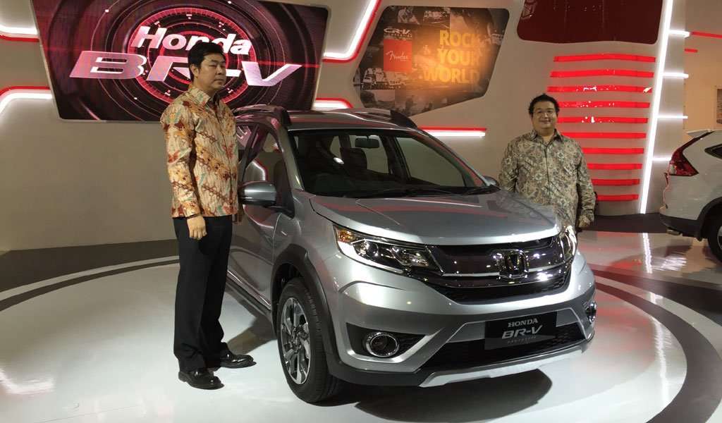 Datangi Makassar, Honda BR-V Hadir di POM 2015 Datangi Makassar, Honda BR-V Hadir di POM 2015
