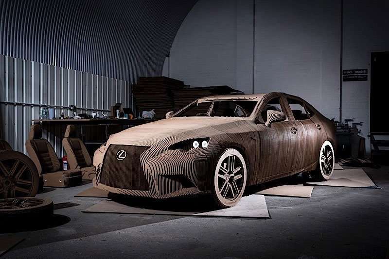 Full-Size Lexus IS dari Origami Full-Size Lexus IS dari Origami