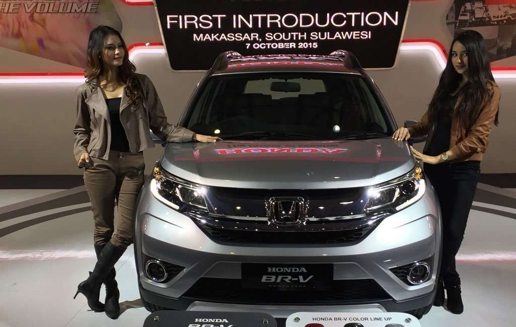 Honda BRV Laris Manis di POMA 2015 Honda BRV Laris Manis di POMA 2015
