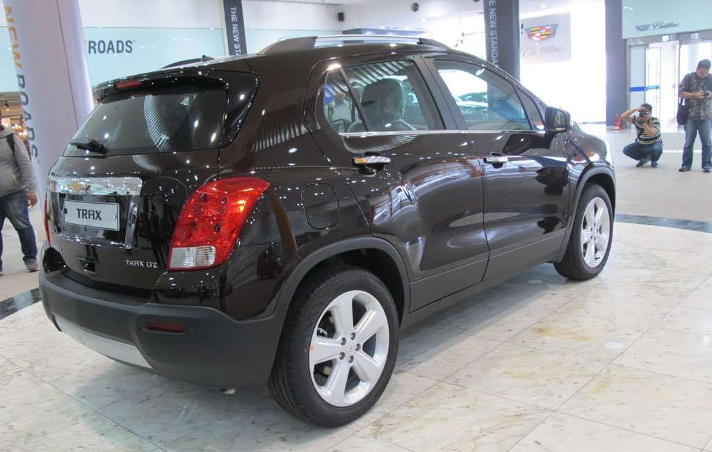 GM Indonesia Ajak Jurnalis "Kenalan" dengan Chevrolet Trax GM Indonesia Ajak Jurnalis "Kenalan" dengan Chevrolet Trax