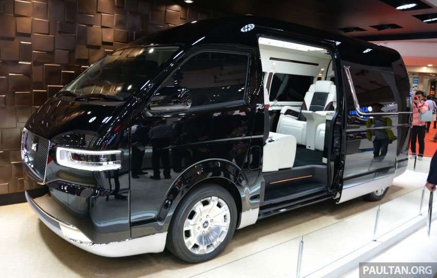 Toyota HiAce dengan Tampilan Platinum Lounge Toyota HiAce dengan Tampilan Platinum Lounge